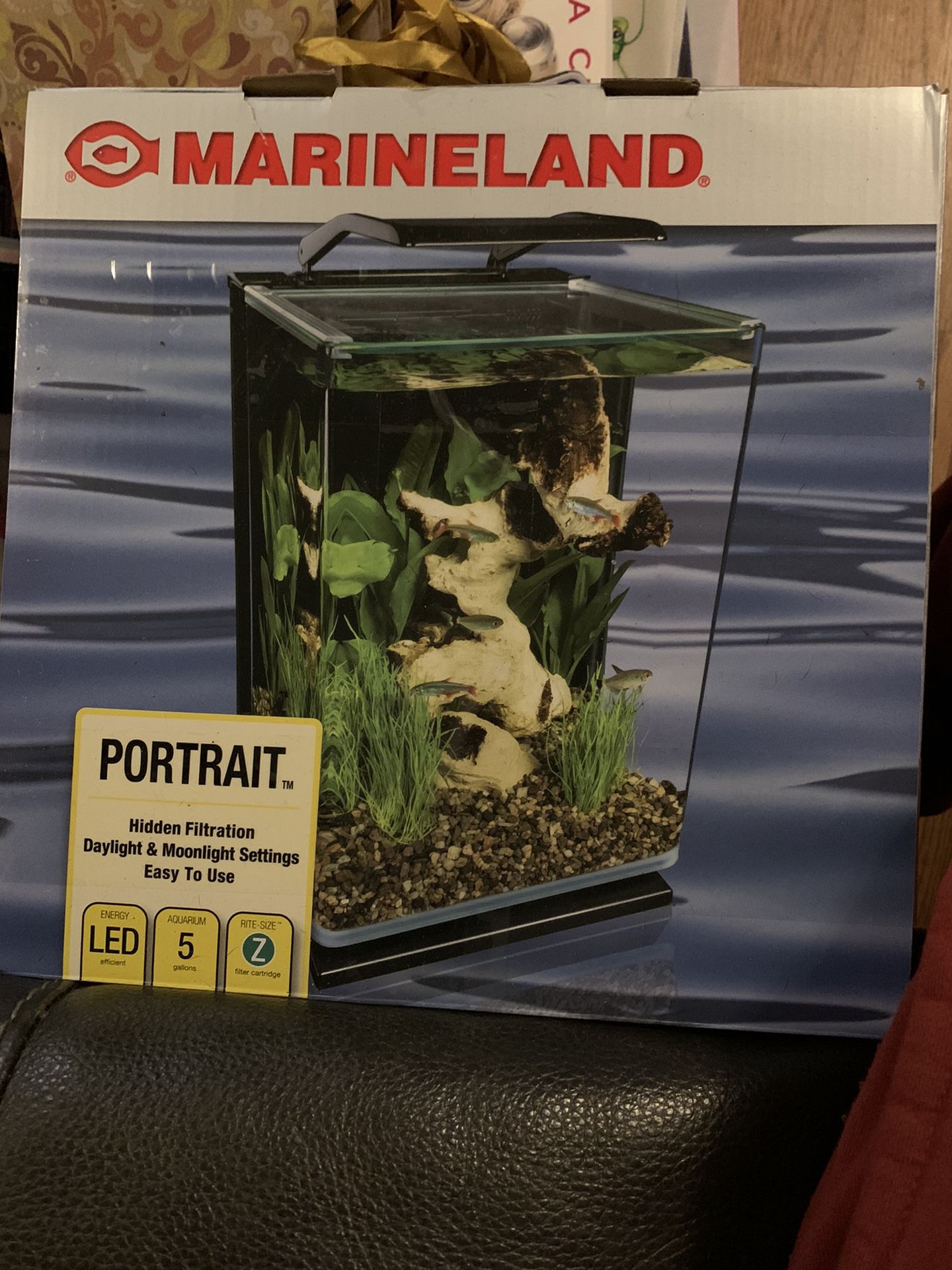 Marineland 5gal Portrait Aquarium