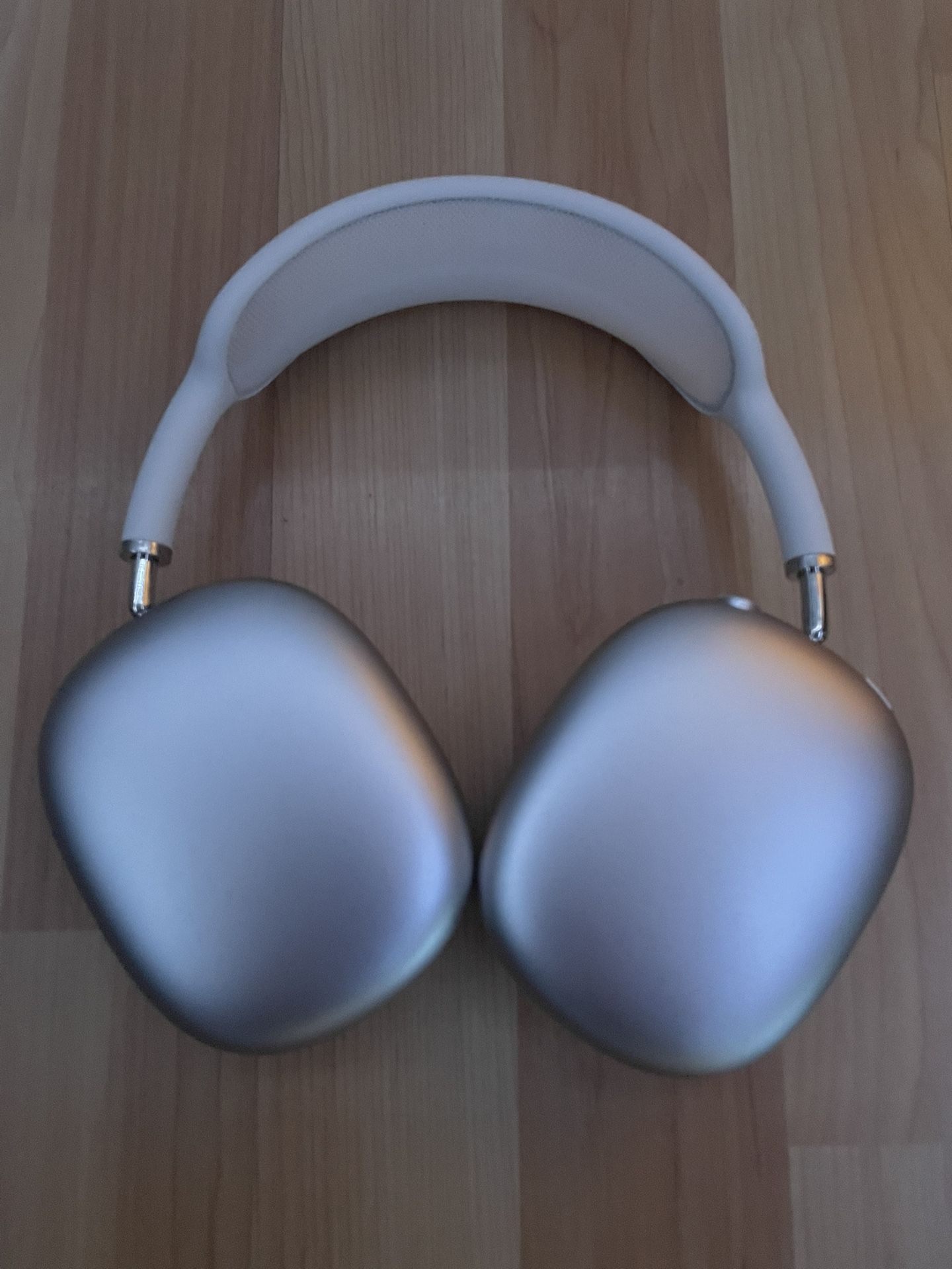 Apple Airpods Max Silver Good condition