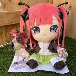 The Quintessential Quintuplets ‘Nino’ Plush & Standee