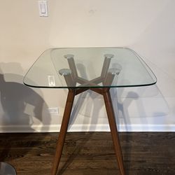 Glass Hi Top Table 