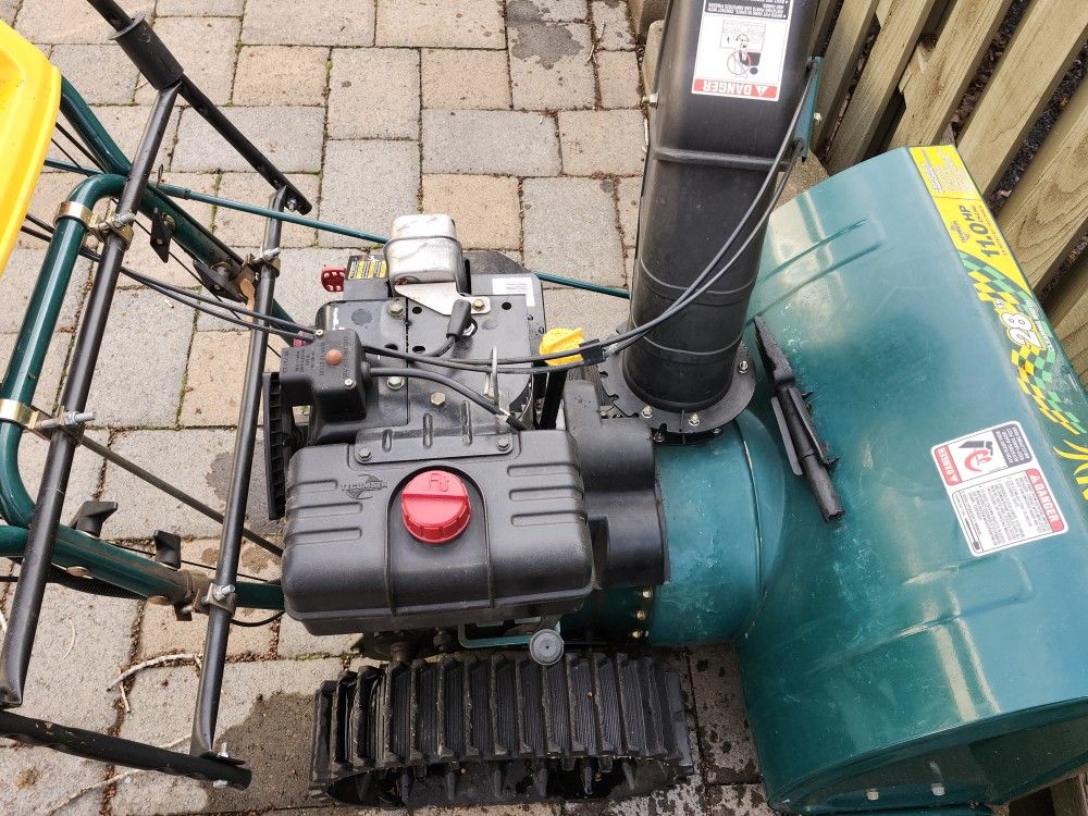 Snow blower with Tracks Not Tires