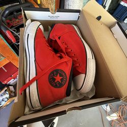 Size 9 Converse size 11 women’s