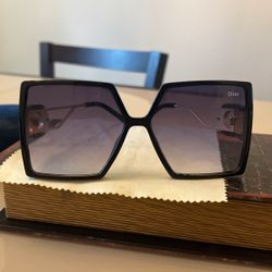 Oversized Square Sunglasses 