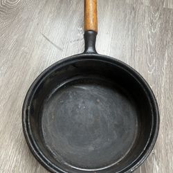 Cast Iron pan 