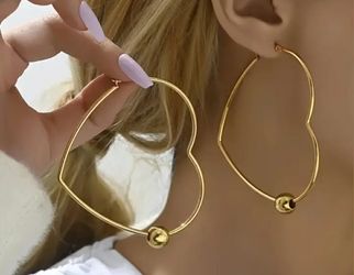 Hypo Allergenic and Non Tarnished Earrings