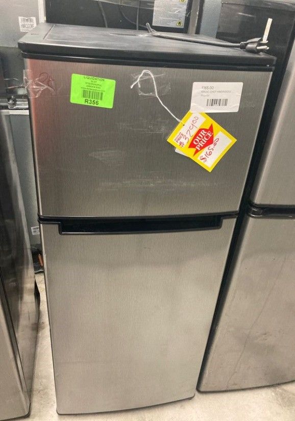 Refrigerator