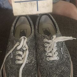 Men’s Van’s  Shoes Size 10 