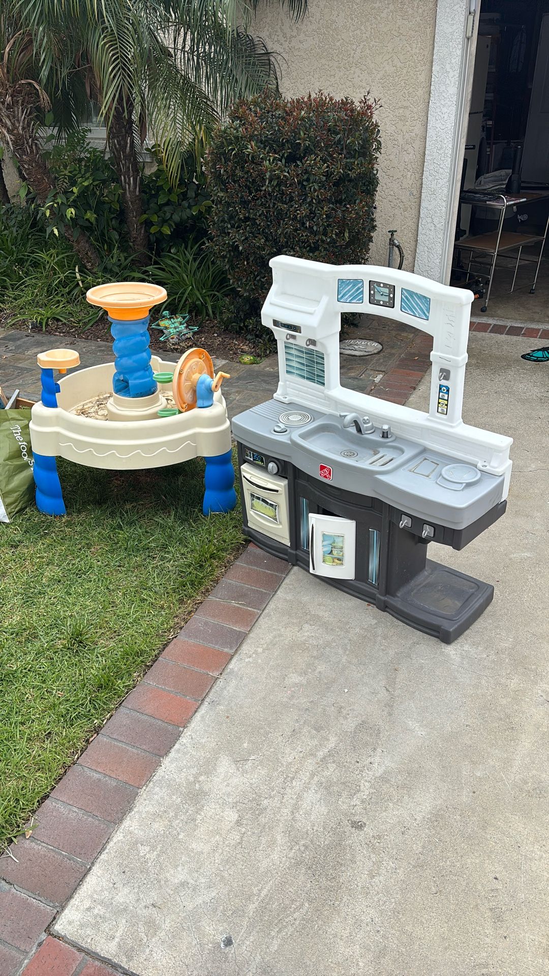 Kids Outdoor Water Toys