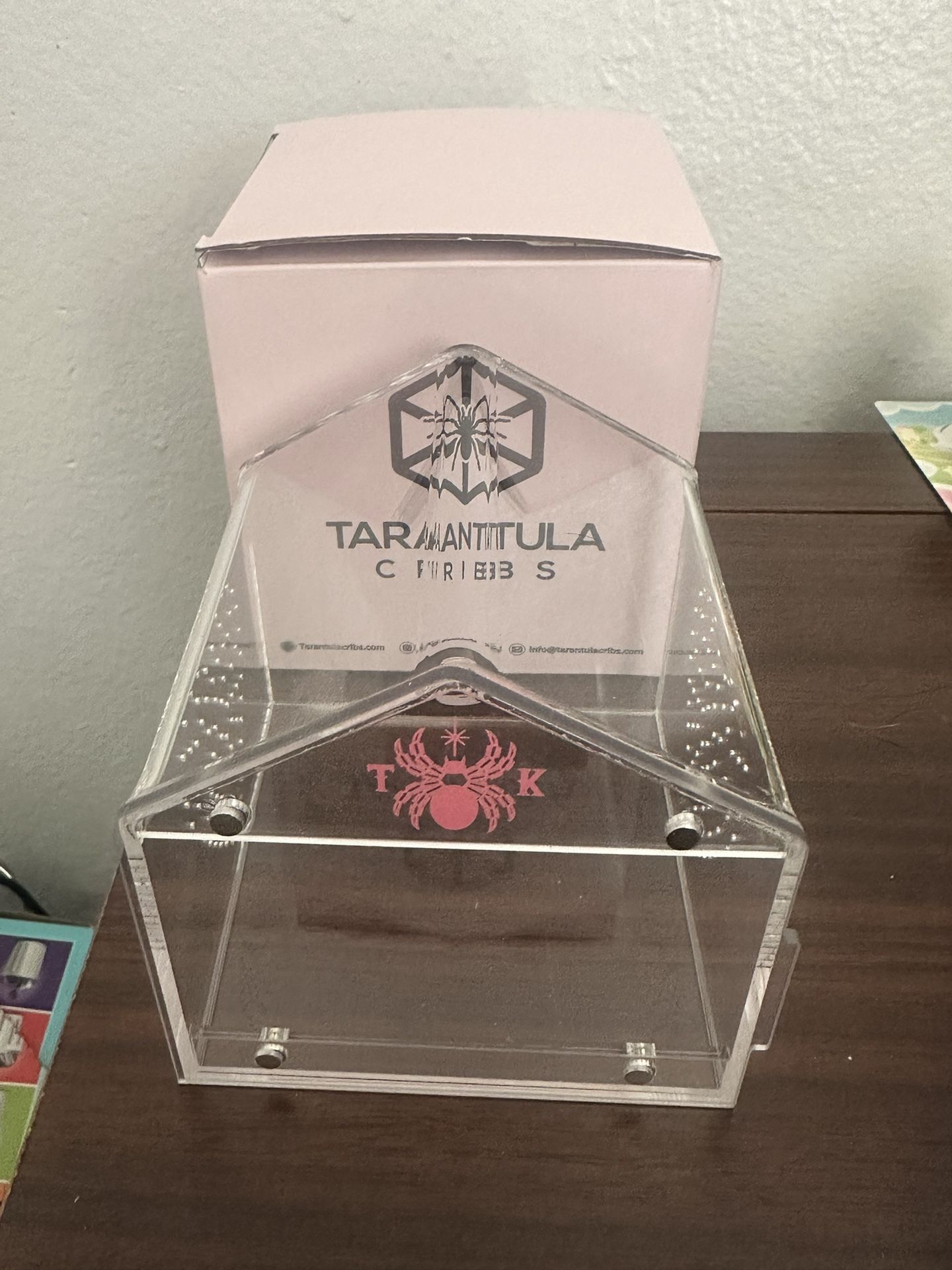 Tarantula Cribs <3