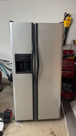 Frigidaire Refrigerator