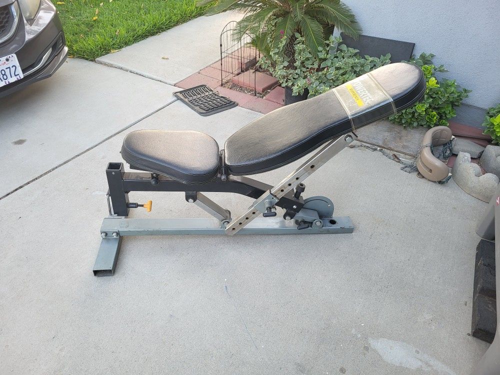 Powertec Leverage System