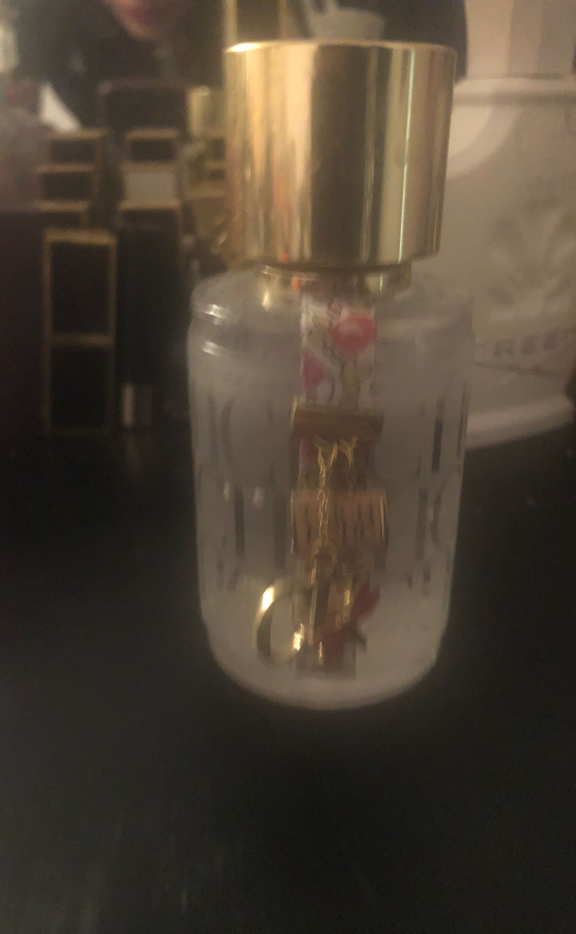 Carolina Herrera perfume