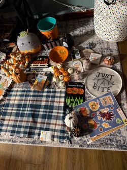 New Fall 🍁 & Halloween 🎃 Decorations $20