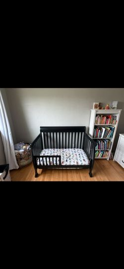 Toddler bed and mattress