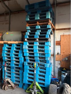 Plastic pallets