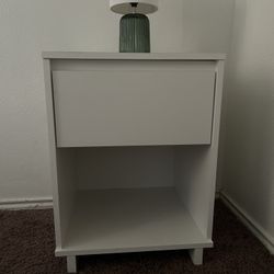 Nightstand 