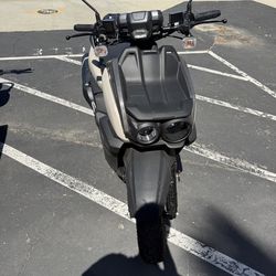 Yamaha Zuma 125 with hitch mount