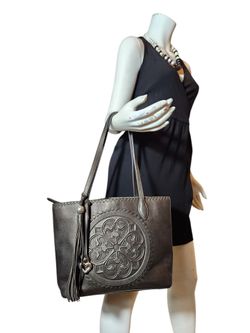BRIGHTON EMILIA FERRARA PEWTER PURSE BAG MEDALLION  LEATHER TASSEL HEART SHAPE
