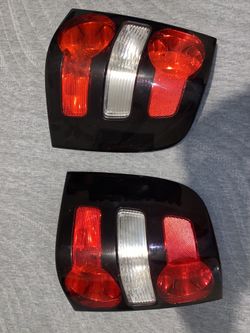 Tail Lights Ford Explorer