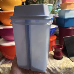 Tupperware 
