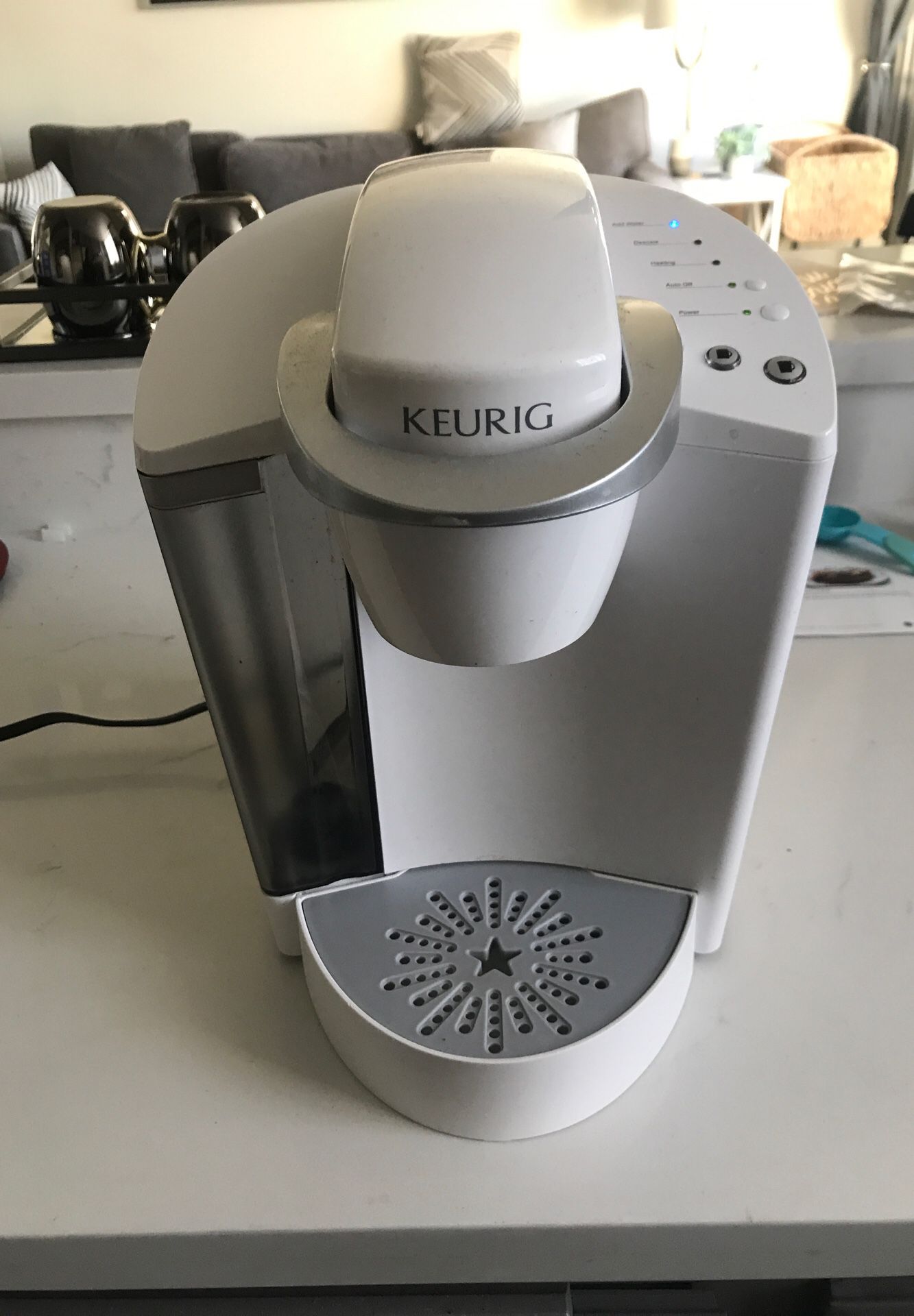 Keurig coffee maker white