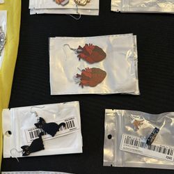 Halloween 🎃 Earrings $3ea 