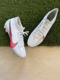 Nike Mercurial Superfly Soccer Cleats size 9