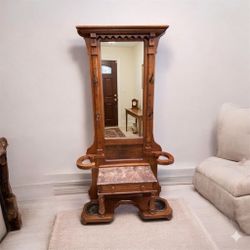 Stunning 1870s Victorian Hall Tree – Renaissance Revival Style