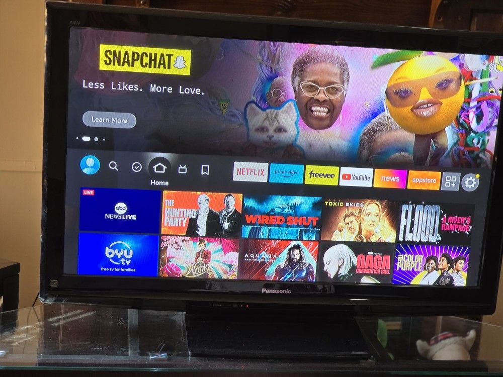 Tv Panasonic 45' Whit ROCKU. cable