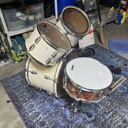 CB 700 Drum set Bass Snare And 2 Toms