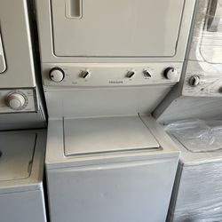 Frigidaire Stackable Washer And Dryer “white”