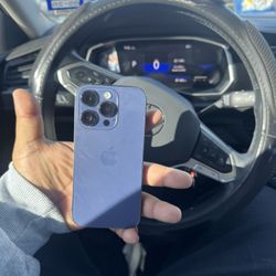 14 Pro 128GB  Libre de Fábrica  Batería 100%  Estética 9.5/10 ✅ 