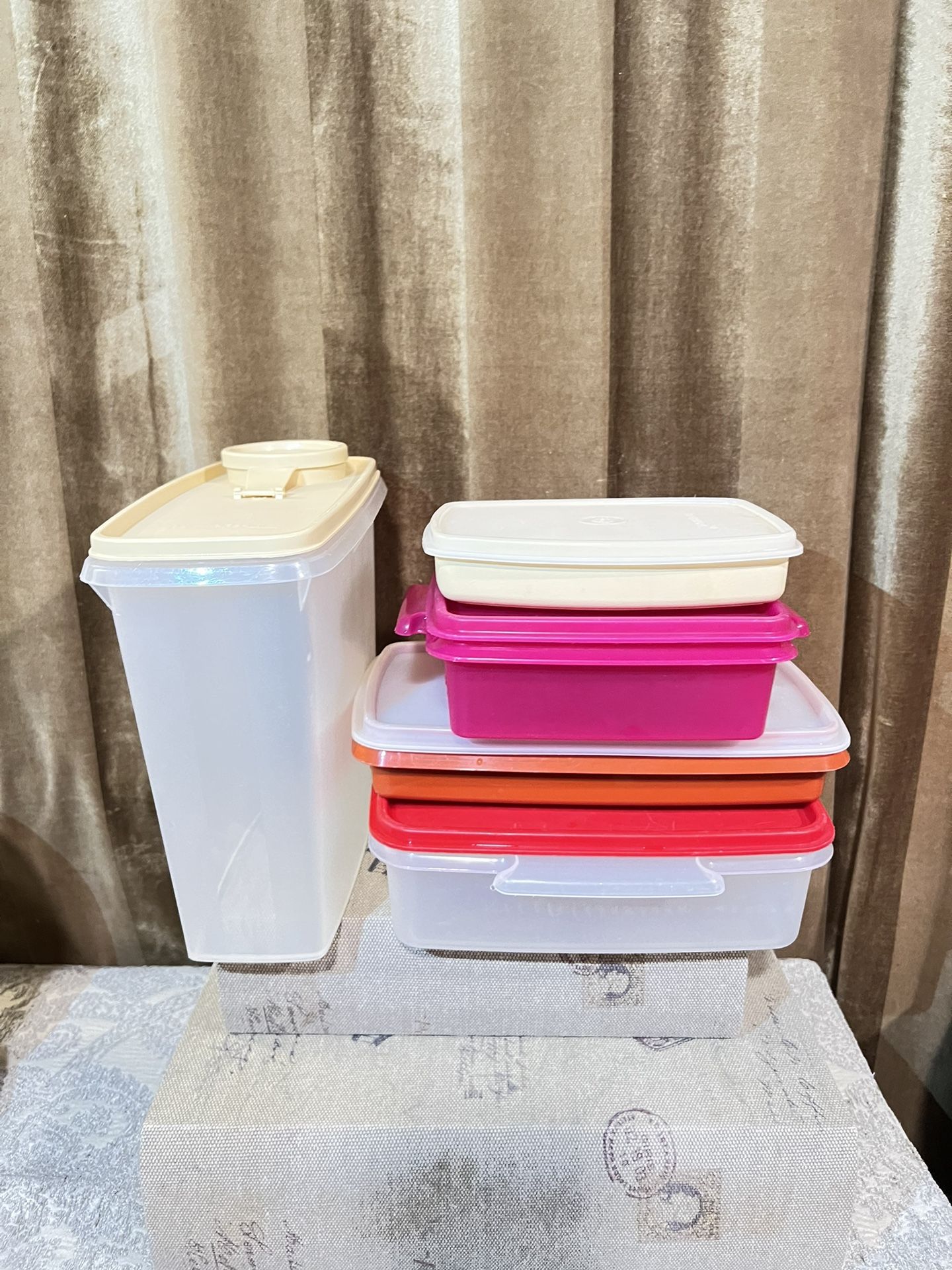Vintage Tupperware variety Color 5 pieces