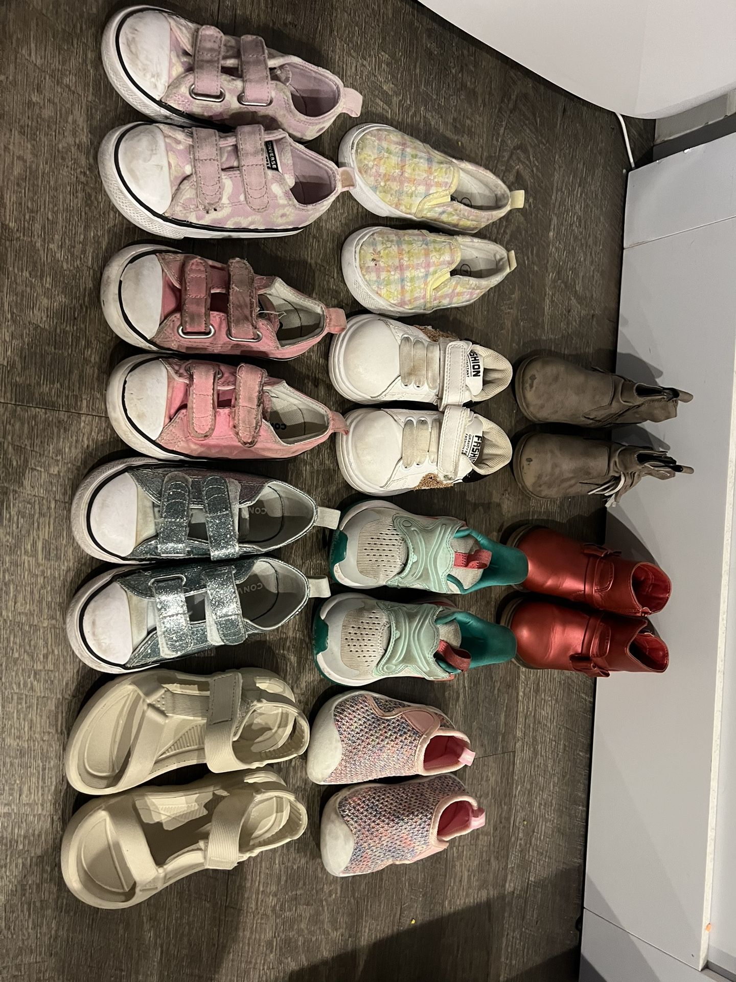 Girl Shoes Size 7c