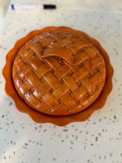 Ceramic Pie Dish with Lattice Lid