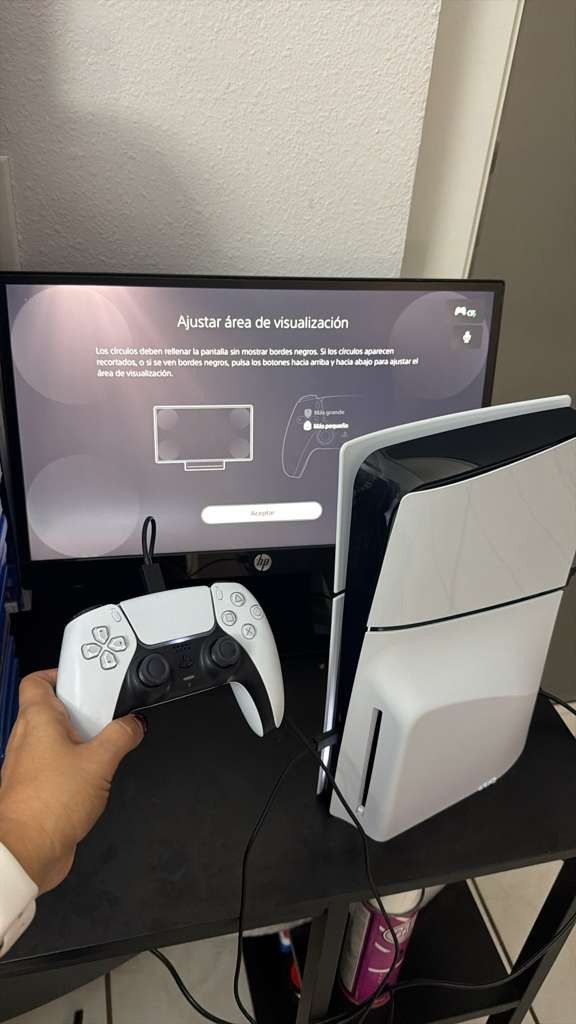 Playstation 5 Slim 1tb Con su Control Y SUS Cables