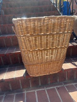 Large Wicker Laundry Basket