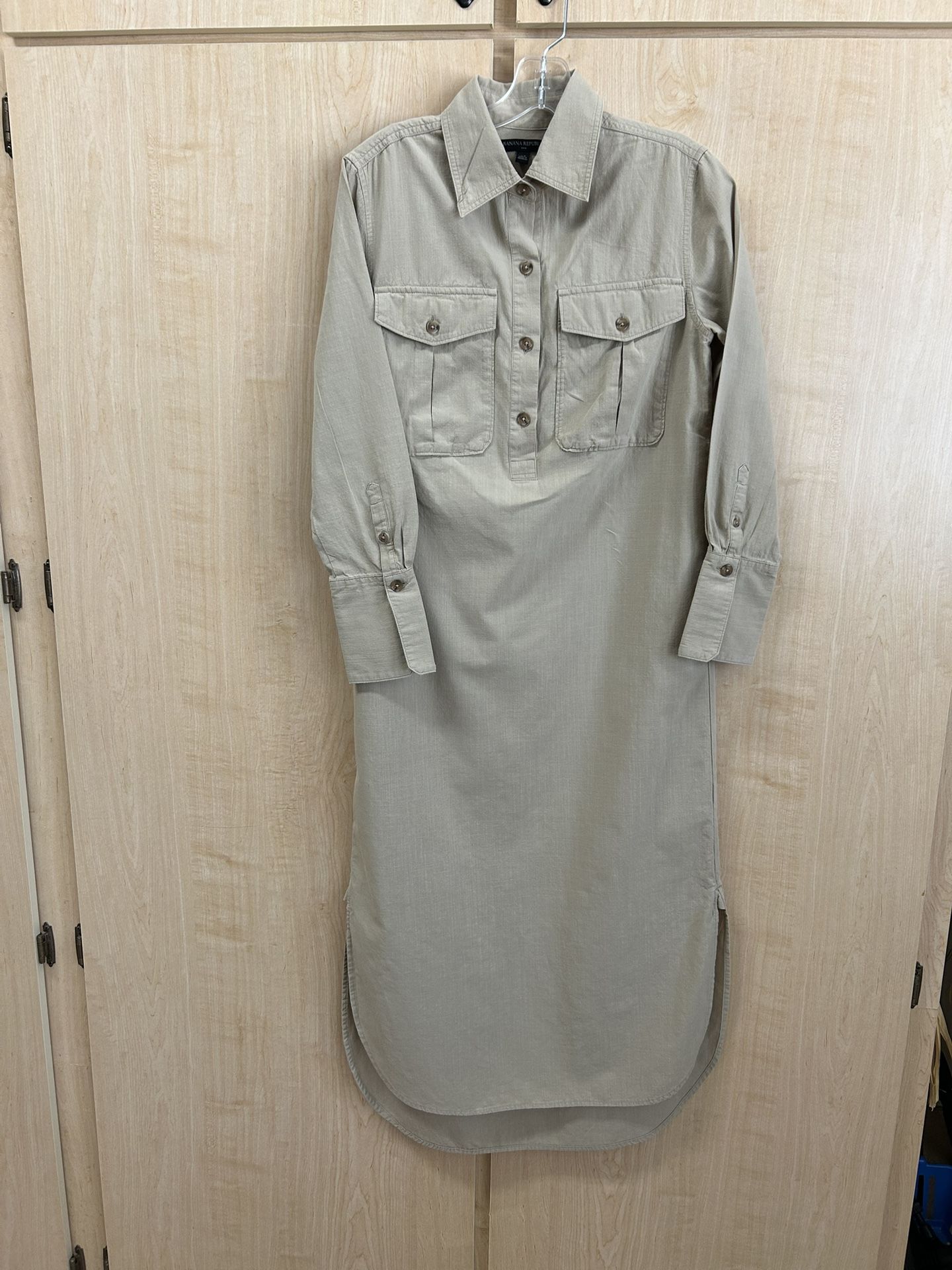 Banana Republic Maxi Dress