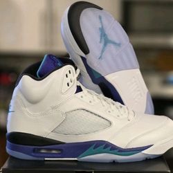 New Nike Air Jordan Grape 5 Size 12