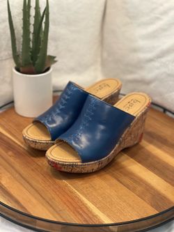 BOC BORN O CONCEPT , Blue Heels , size 7