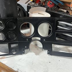 Used C10 Gauge Bezel