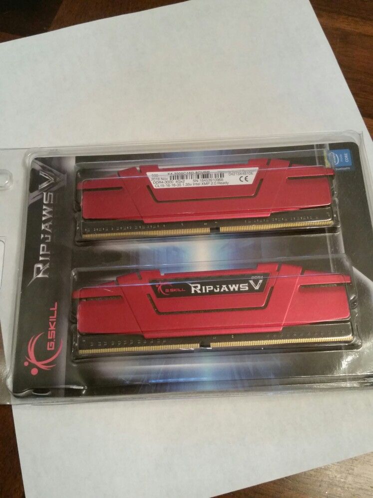 G.skill 8 GB ram - DDR4 3000