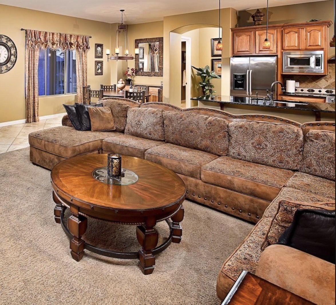 Custom-Made Sectional Couch 7 Seats