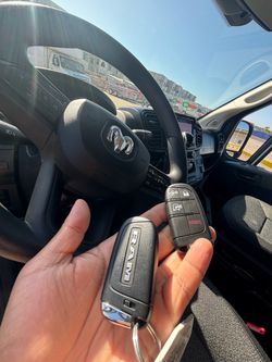 Llaves de autos / car keys and remotes