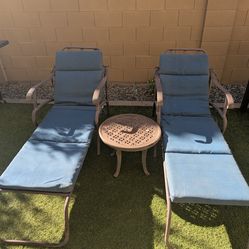 Sun Lounger Sun Bed Set with Table Outdoor Furniture