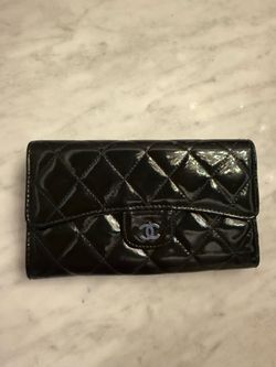 Chanel wallet