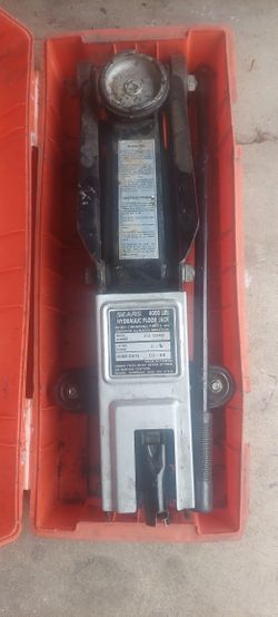 Craftsman Hydraulic Jack and Stool
