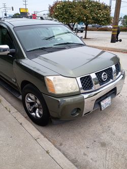 2005 Nissan Armada