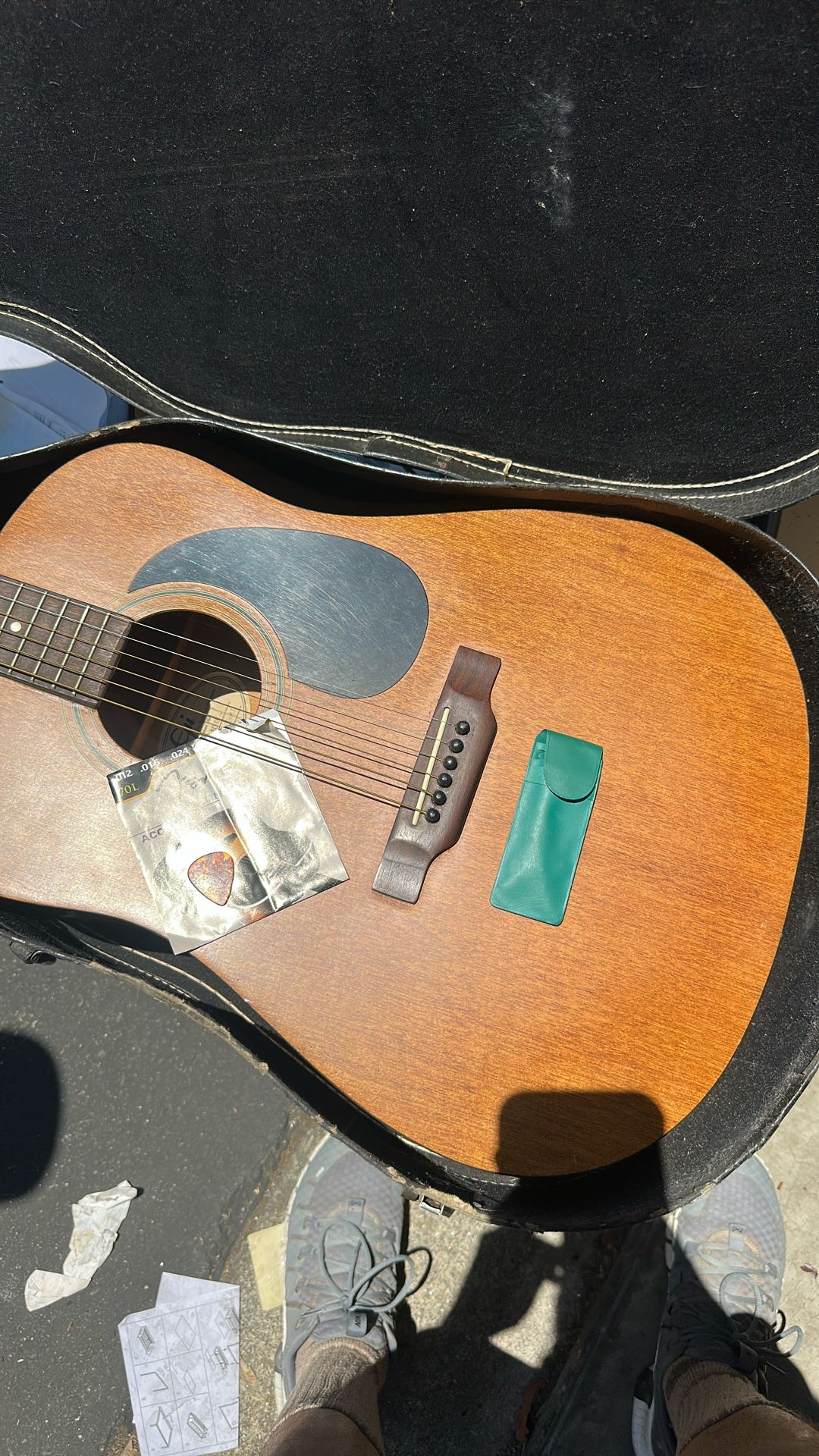 Acoustic Guitar