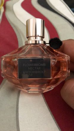 Women s Flowerbomb Nectar by Viktor Rolf 3.4oz Eau de Parfum